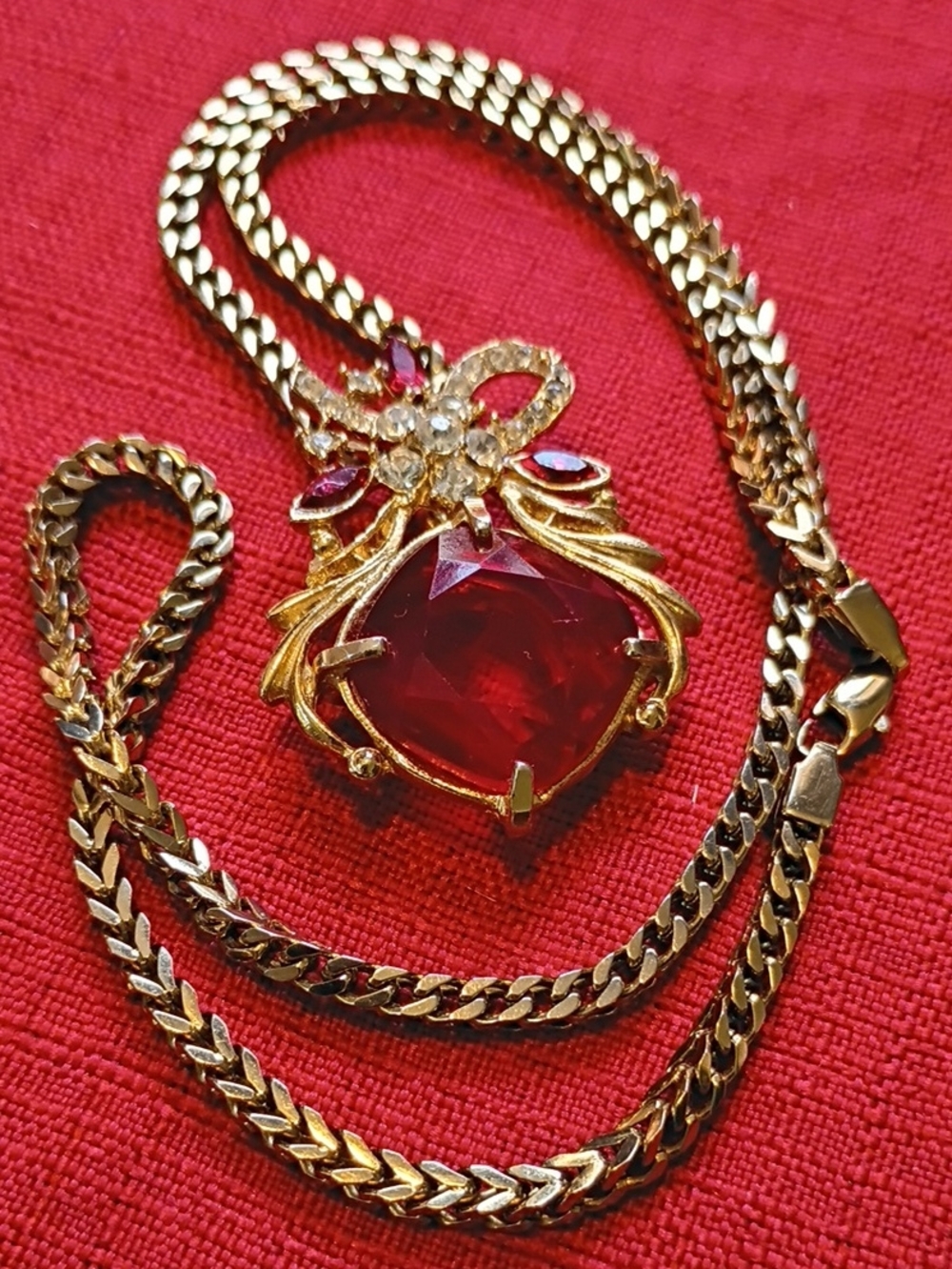 Gold-Tone Necklace with Red Gem Pendant